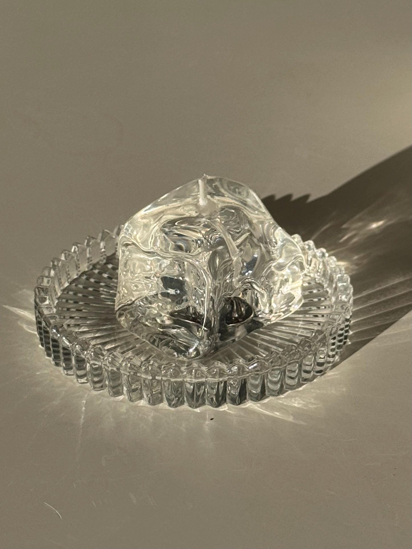 Ice Candle with Clear Candle Plate