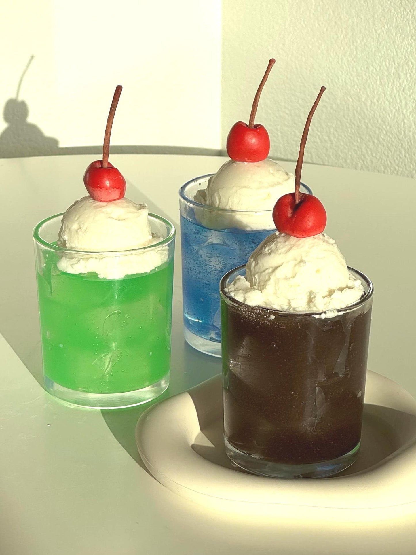 Melon Cream Soda Candle: Hand-Poured Soy Mixed Wax Candle with Vanilla